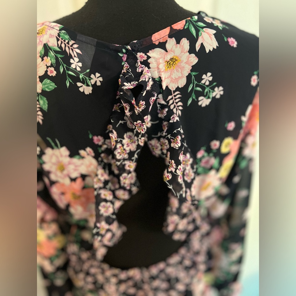 H&M Divided Size 12 Longsleeve Kneelength Dress With Open Back - Picture 6 of 9